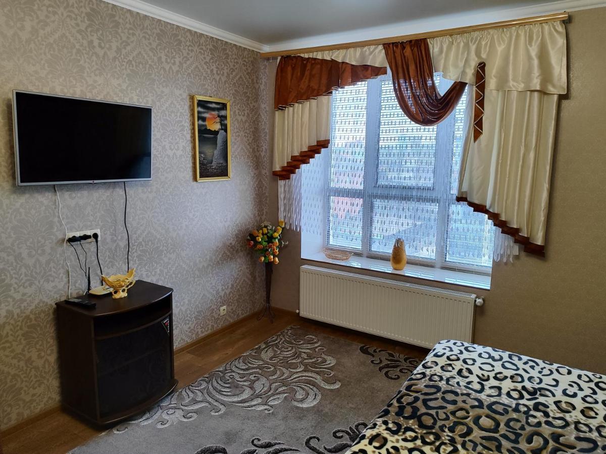 Новобудова Центр Либiдь Плаза Apartment Khmelnytskyi Exterior photo