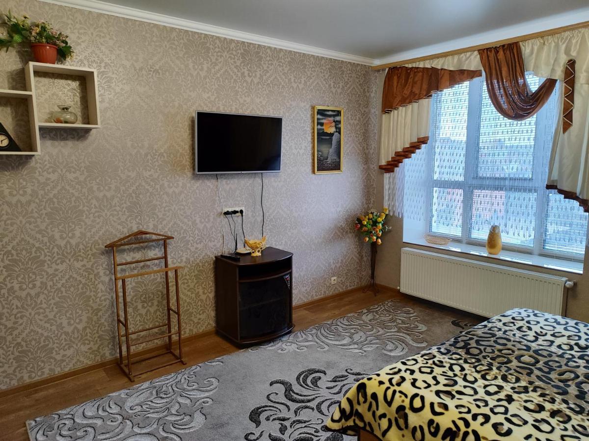 Новобудова Центр Либiдь Плаза Apartment Khmelnytskyi Exterior photo
